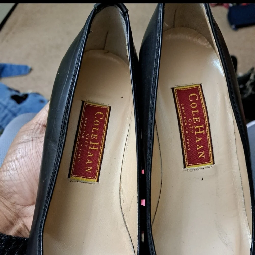 Cole Haan Black Leather Pointed Toe Slip-On Heels Shoes NWT - Picture 2 of 8